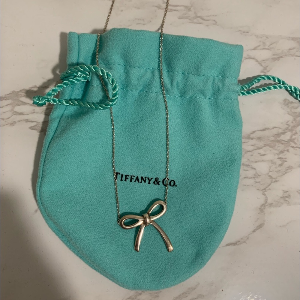 Tiffany & Company bow necklace
